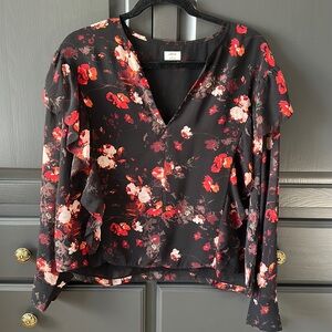 Wilfred Aritzia Floral Billowy Blouse